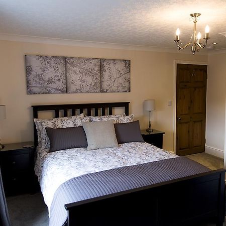 Belford House Self Check-In Rooms & Apartments 홀트휘슬 외부 사진