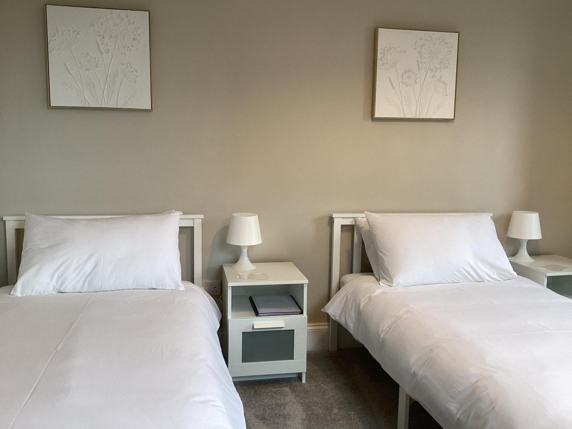 Belford House Self Check-In Rooms & Apartments 홀트휘슬 외부 사진