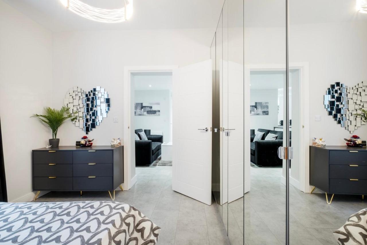 Belford House Self Check-In Rooms & Apartments 홀트휘슬 외부 사진
