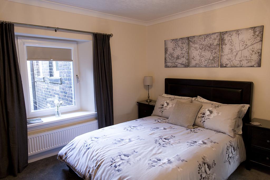 Belford House Self Check-In Rooms & Apartments 홀트휘슬 외부 사진