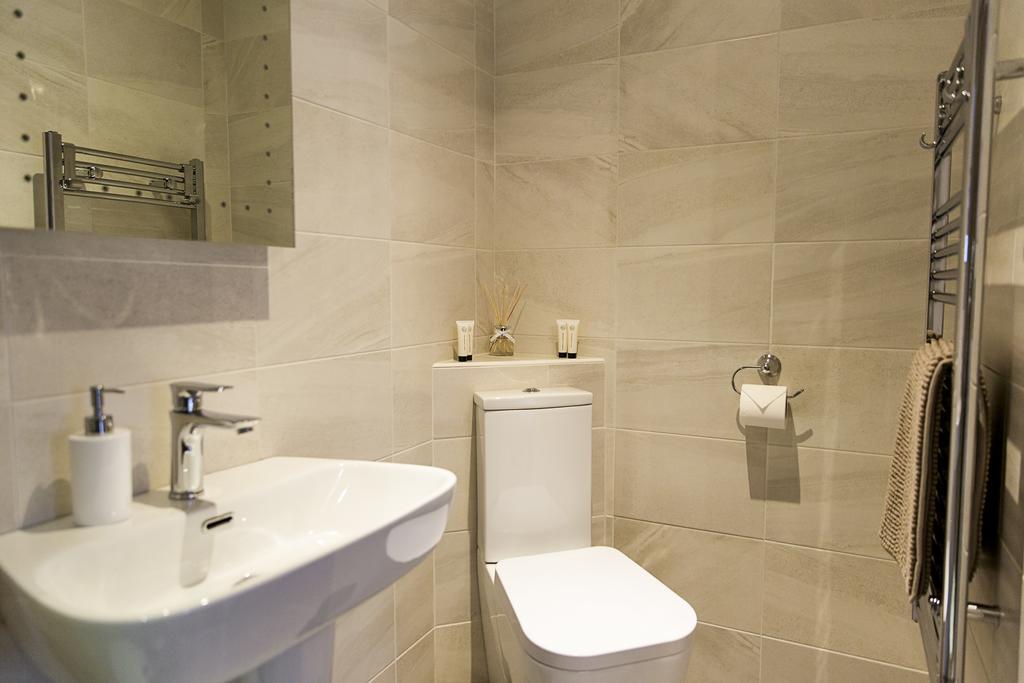 Belford House Self Check-In Rooms & Apartments 홀트휘슬 외부 사진