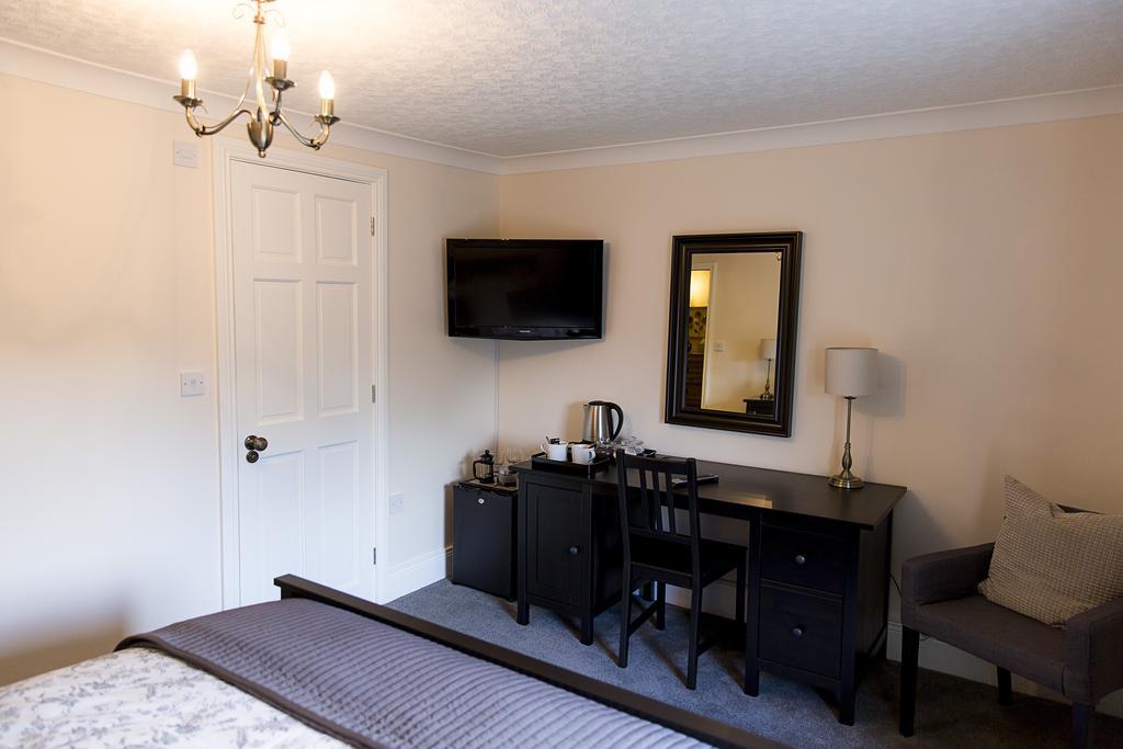 Belford House Self Check-In Rooms & Apartments 홀트휘슬 외부 사진